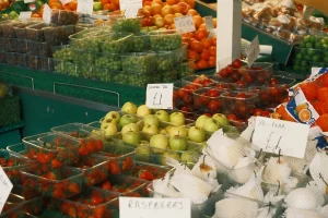 Siguranta alimentelor – informatii utile, sfaturi și recomandări în prevenirea contaminării- legume, piata, produse